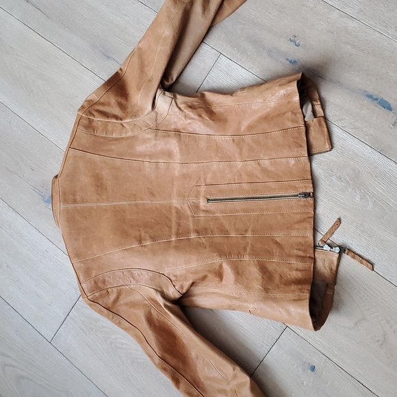 Danier Tan Leather Jacket - Picture 12 of 16